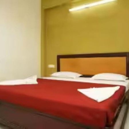 Hotel Soorya Heritage Inn Pondicherry Bagian luar foto