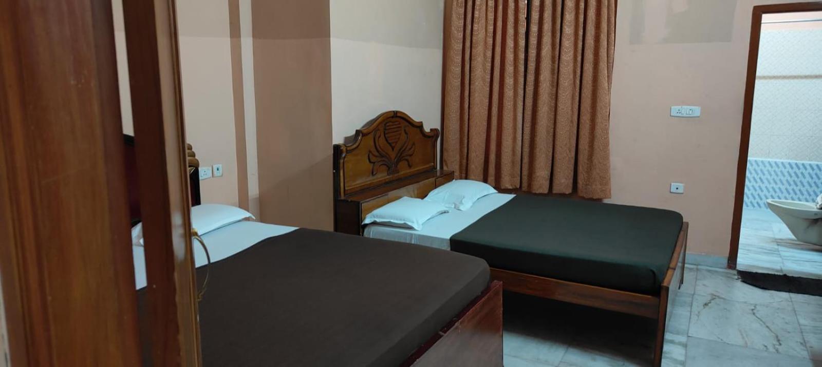 Hotel Soorya Heritage Inn Pondicherry Bagian luar foto