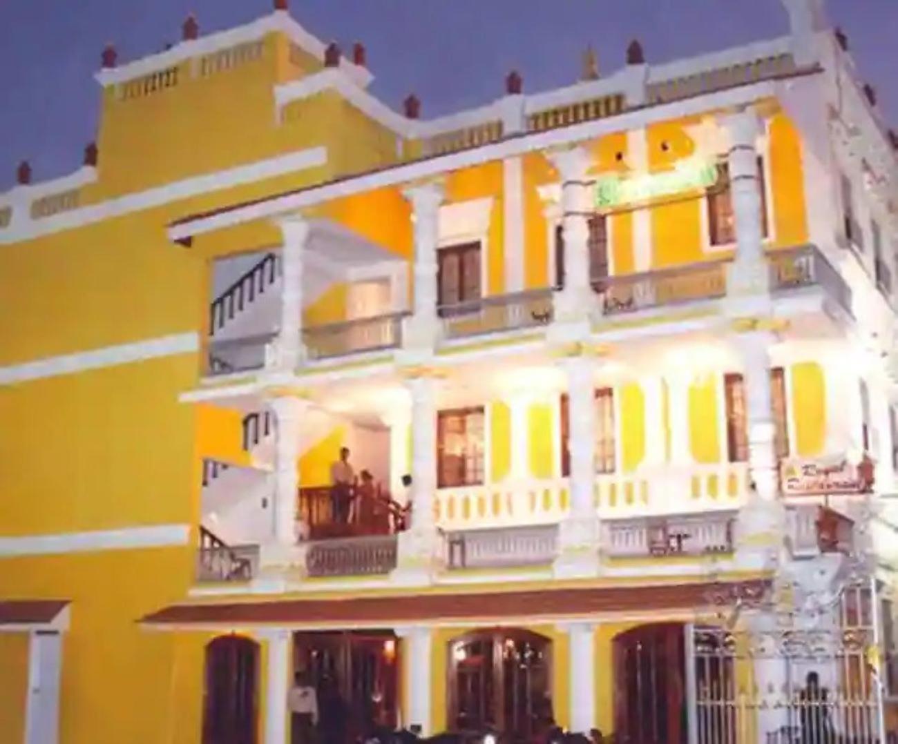 Hotel Soorya Heritage Inn Pondicherry Bagian luar foto